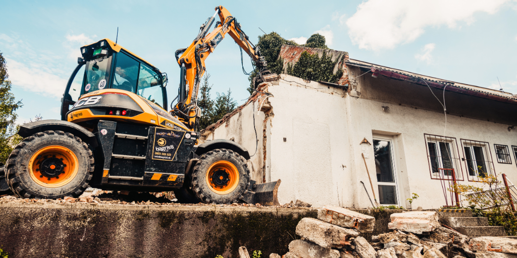 La reconstrucción de vivienda en Colombia: más allá del cemento y la coyuntura